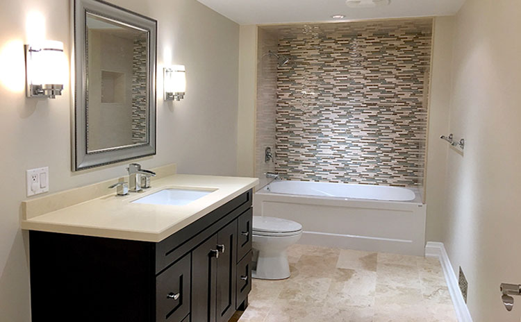 En-suite bathroom - Basement finishing - Vaughan